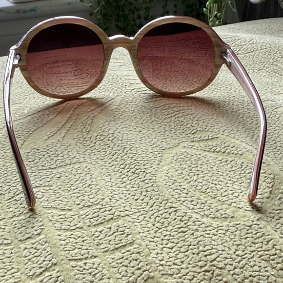 Fossil Brown and Tan Sunglasses - Picture 3 of 3